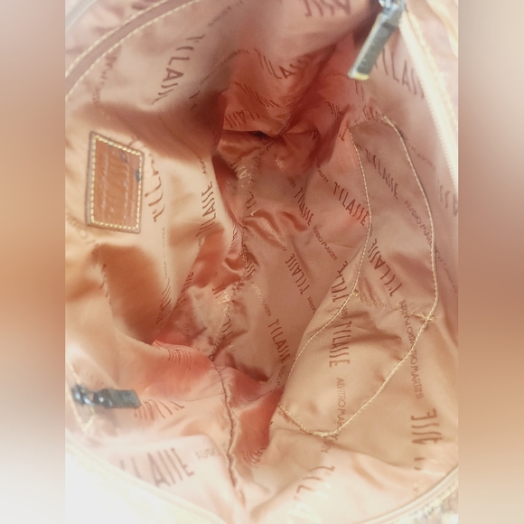 Sold!Original Alviero Martini tote bag - Picture 13 of 13